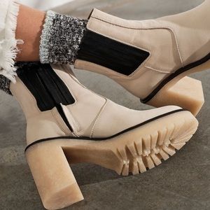 Free People James Chelsea boots
